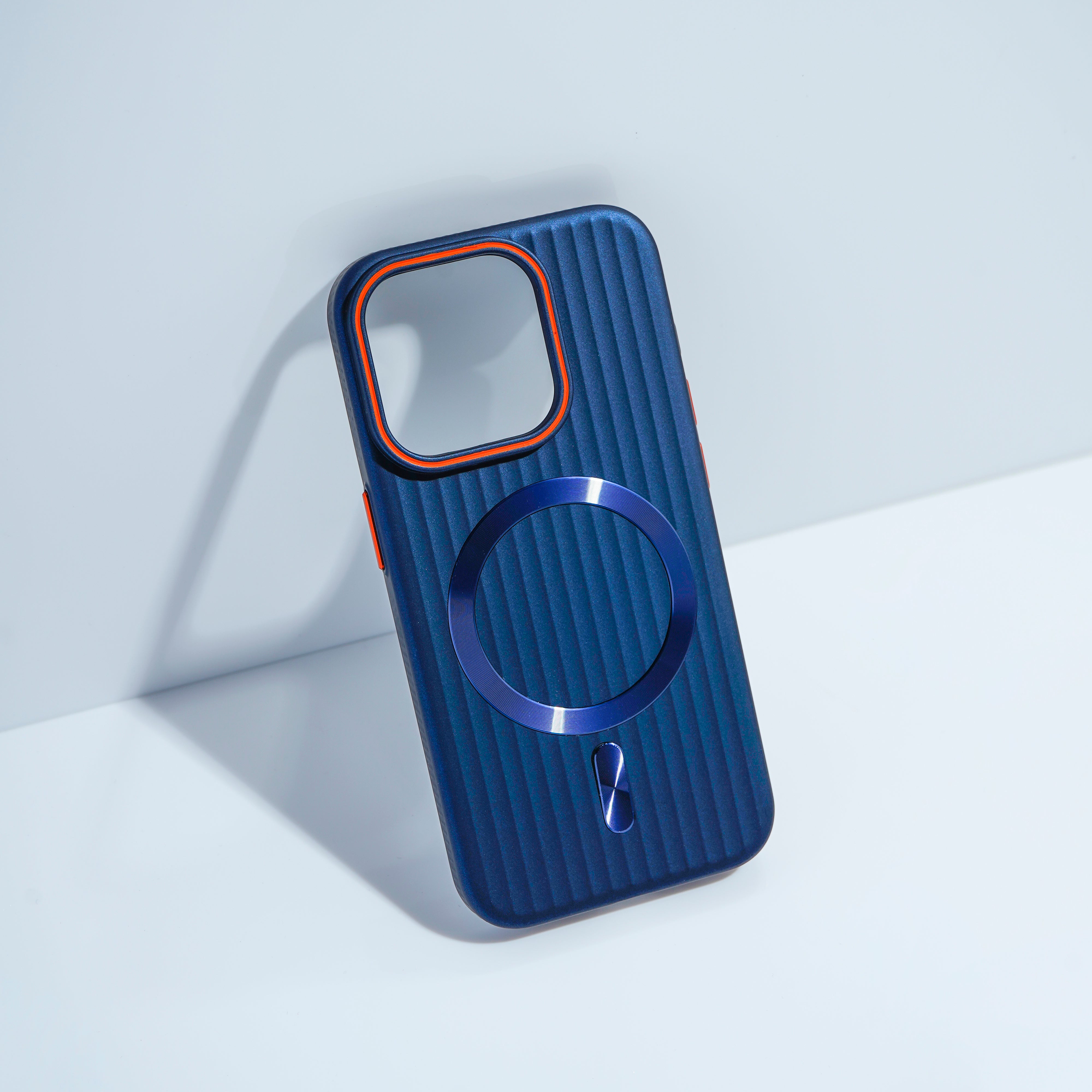 iPhone 13 Back Cover Corrugated Hybrid Magsafe Dark Blue Case