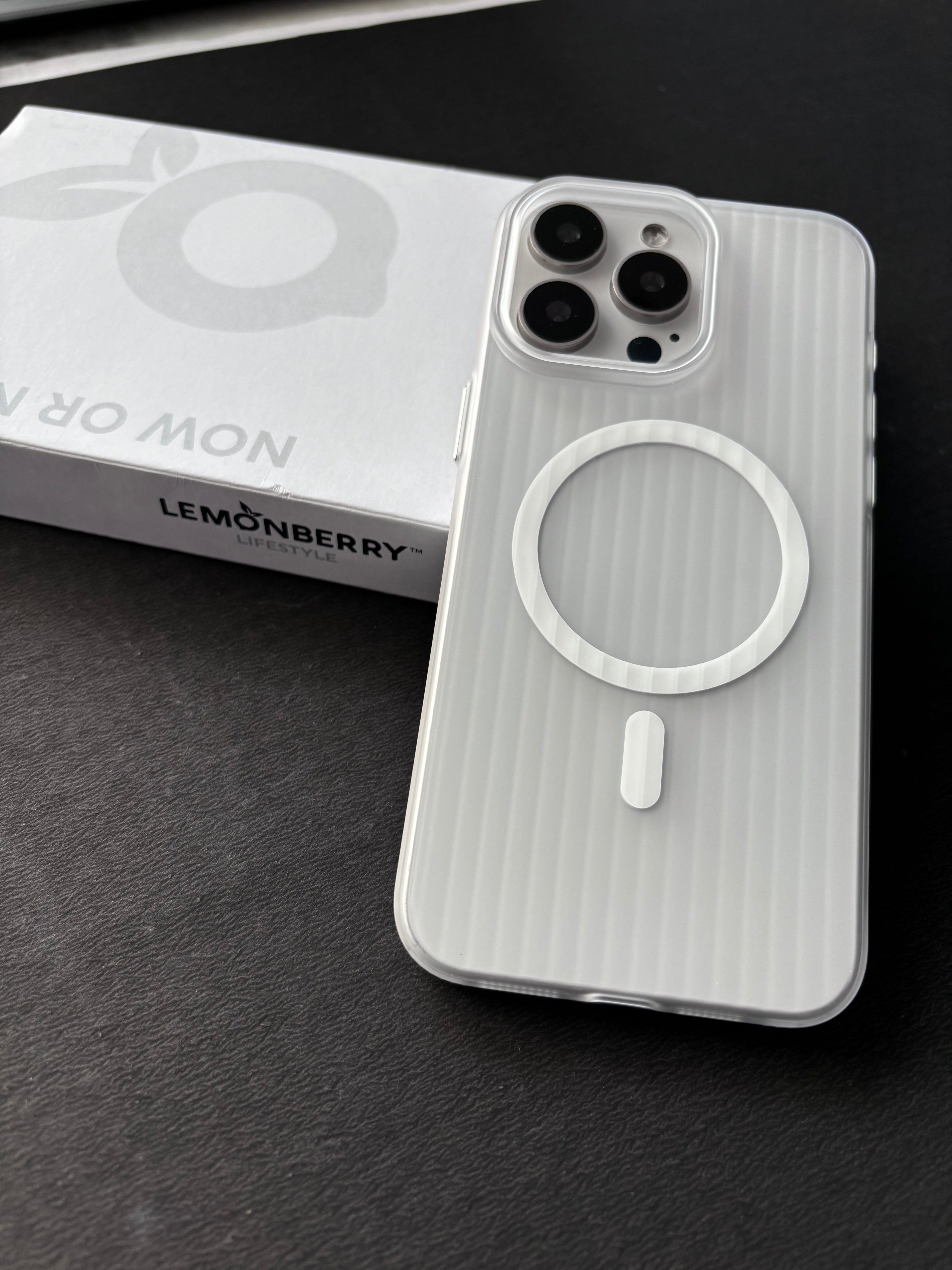 iPhone 15 Pro Back Cover - Corrugated Style-1553