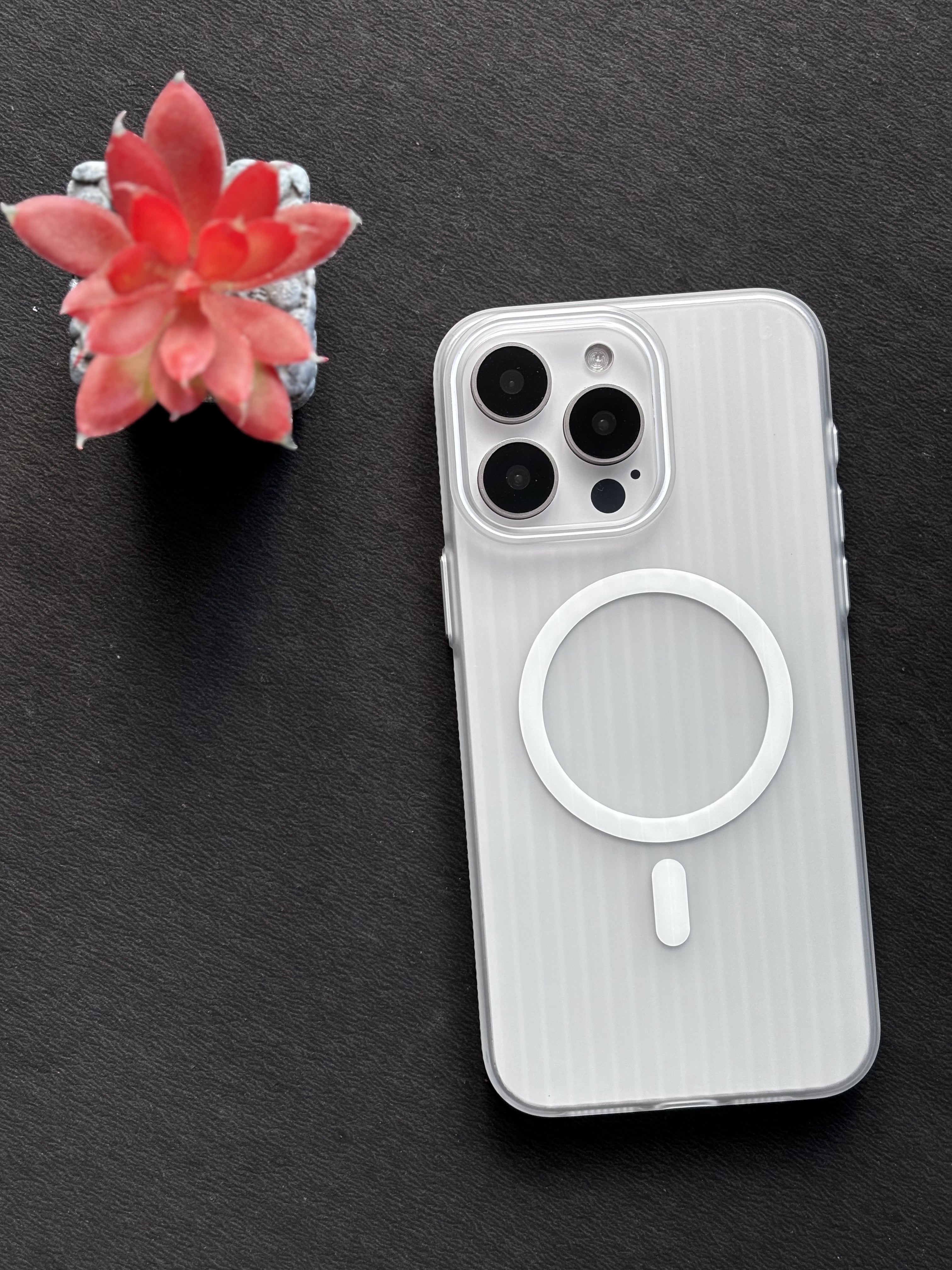 iPhone 15 Pro Back Cover - Corrugated Style-1552