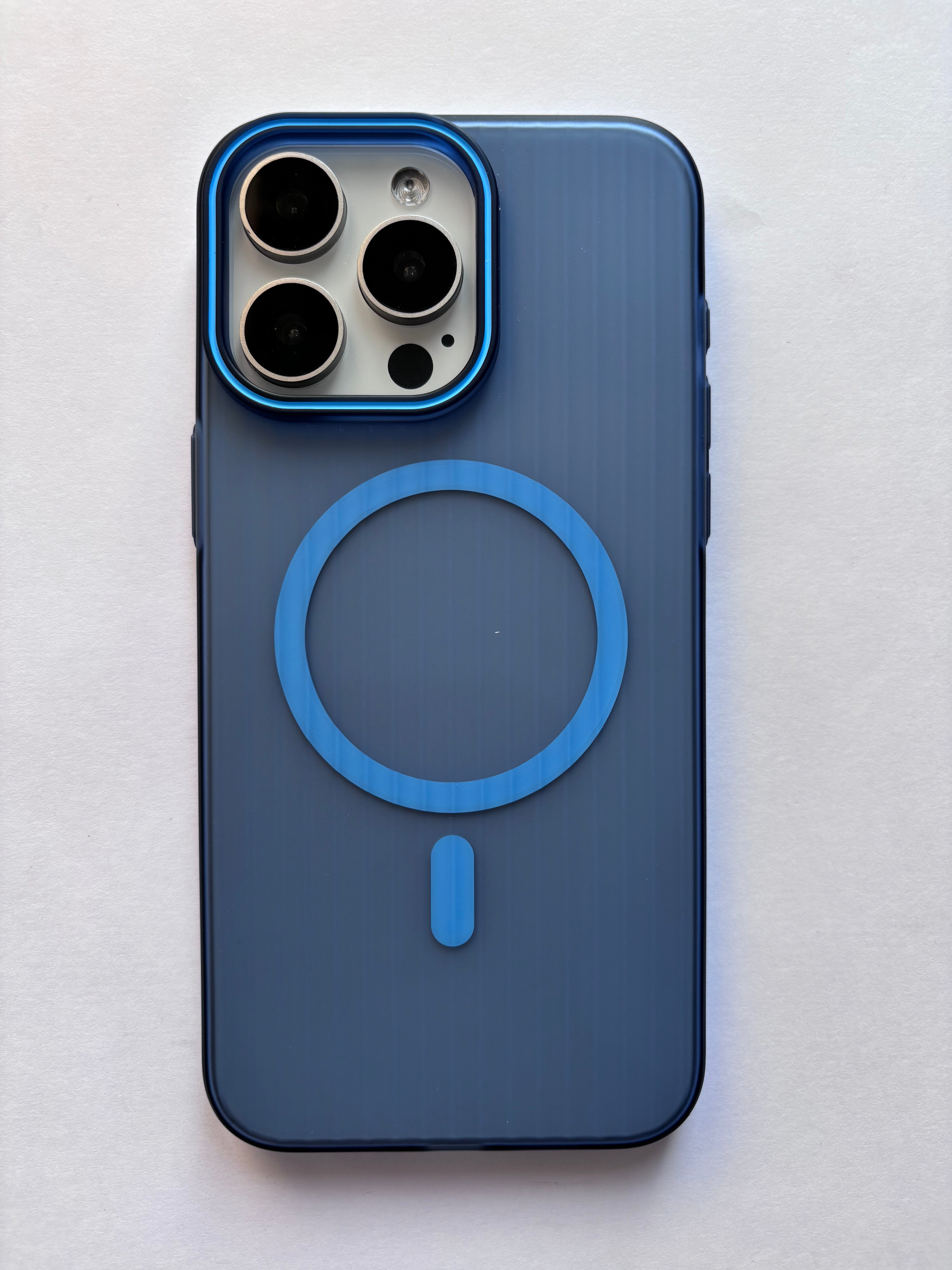 iPhone 15 Cover With Camera Protection Blue Corrugated Case-1640