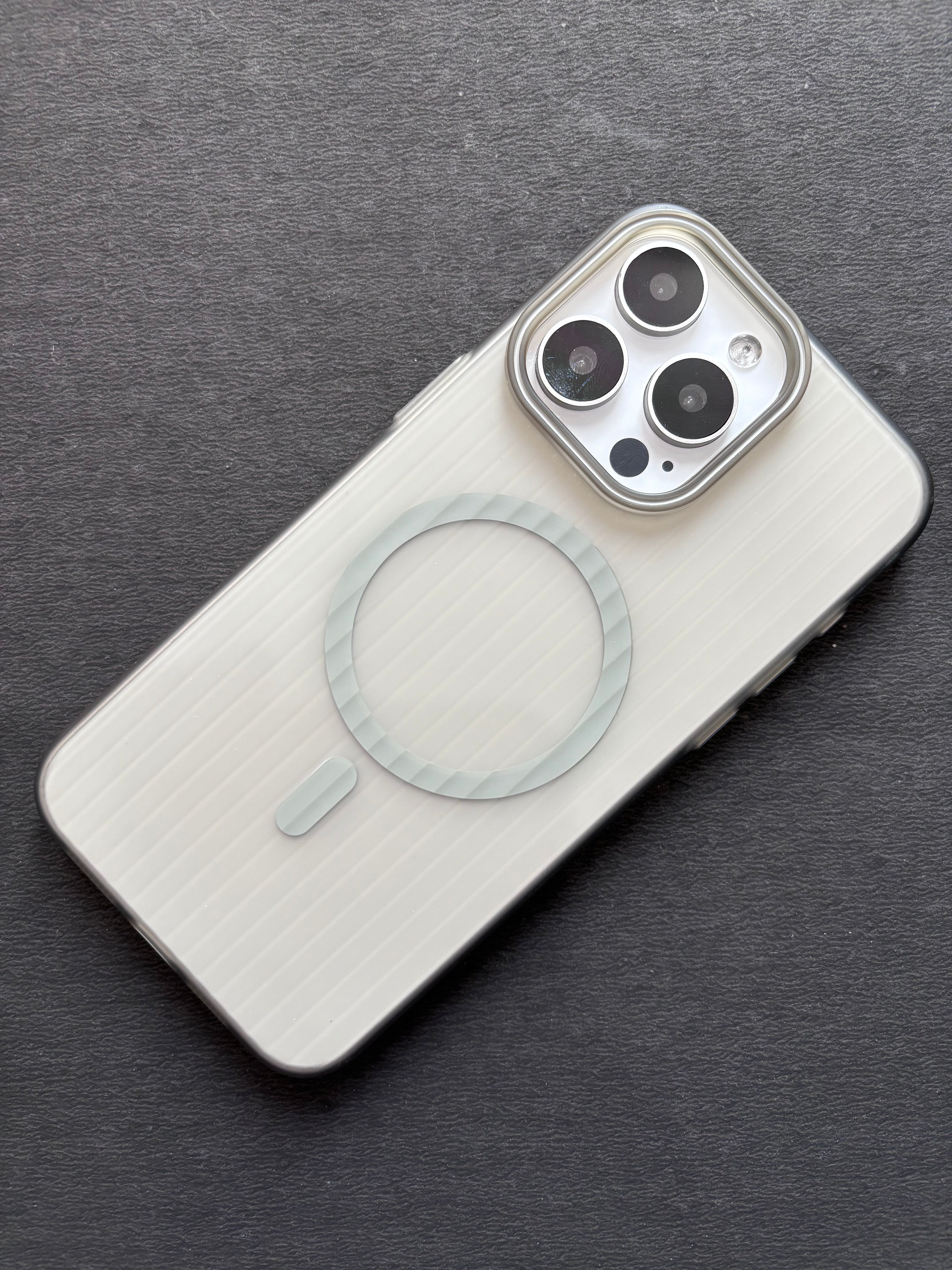 iPhone 15 Pro Cases - Corrugated Style Back cover-1560