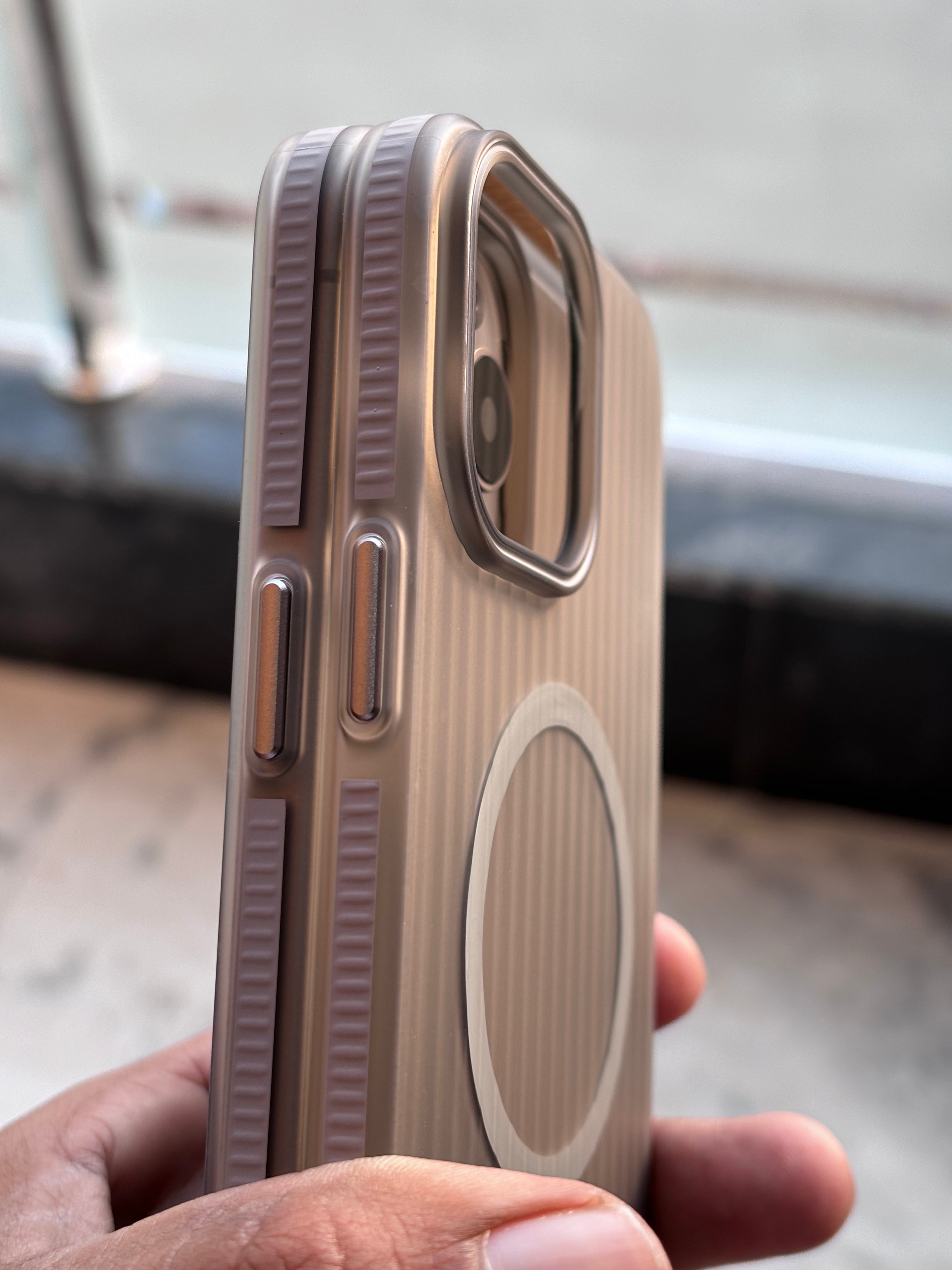 iPhone 14 Phone Cover Wave Design Magnetic Case-1421