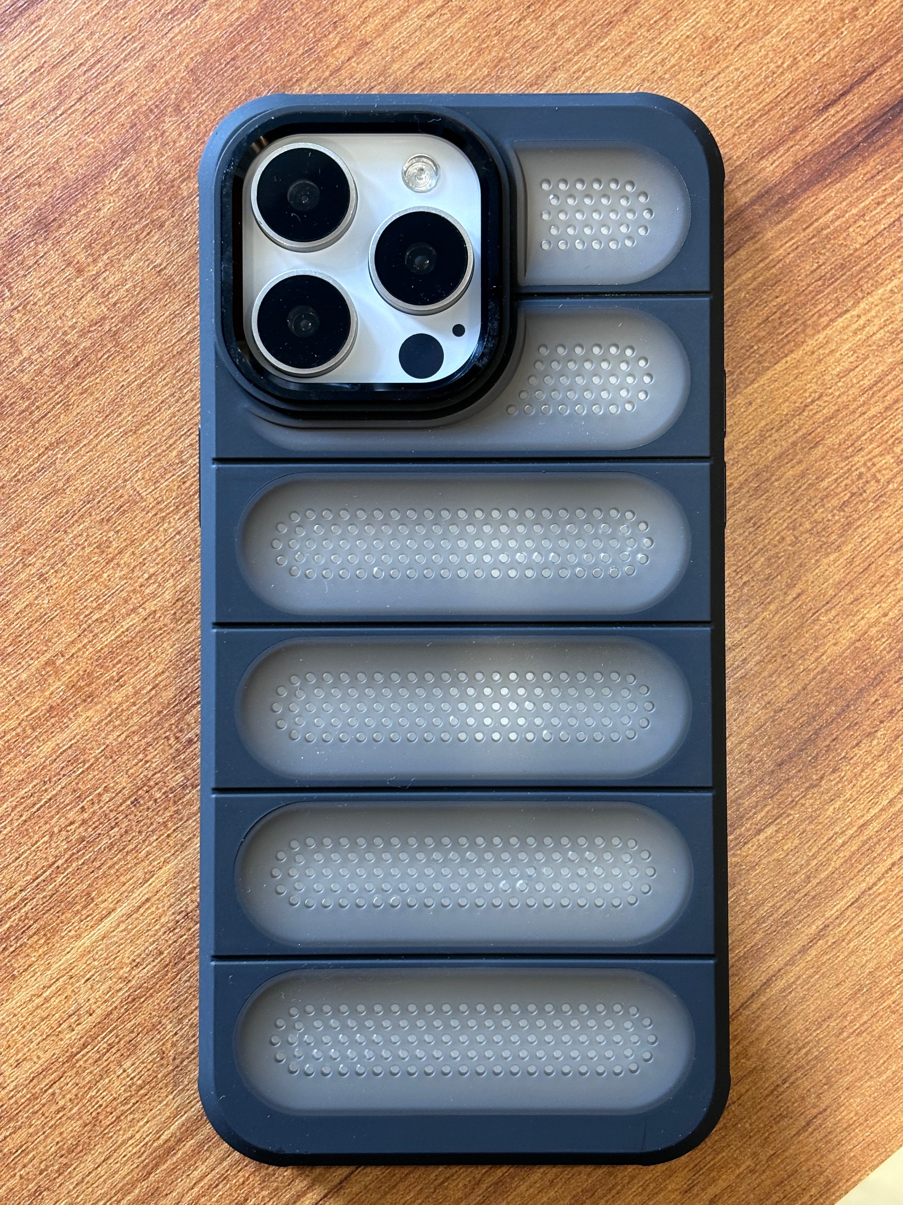 iPhone 13 Pro Max Cover - Breathable Case Black-2420