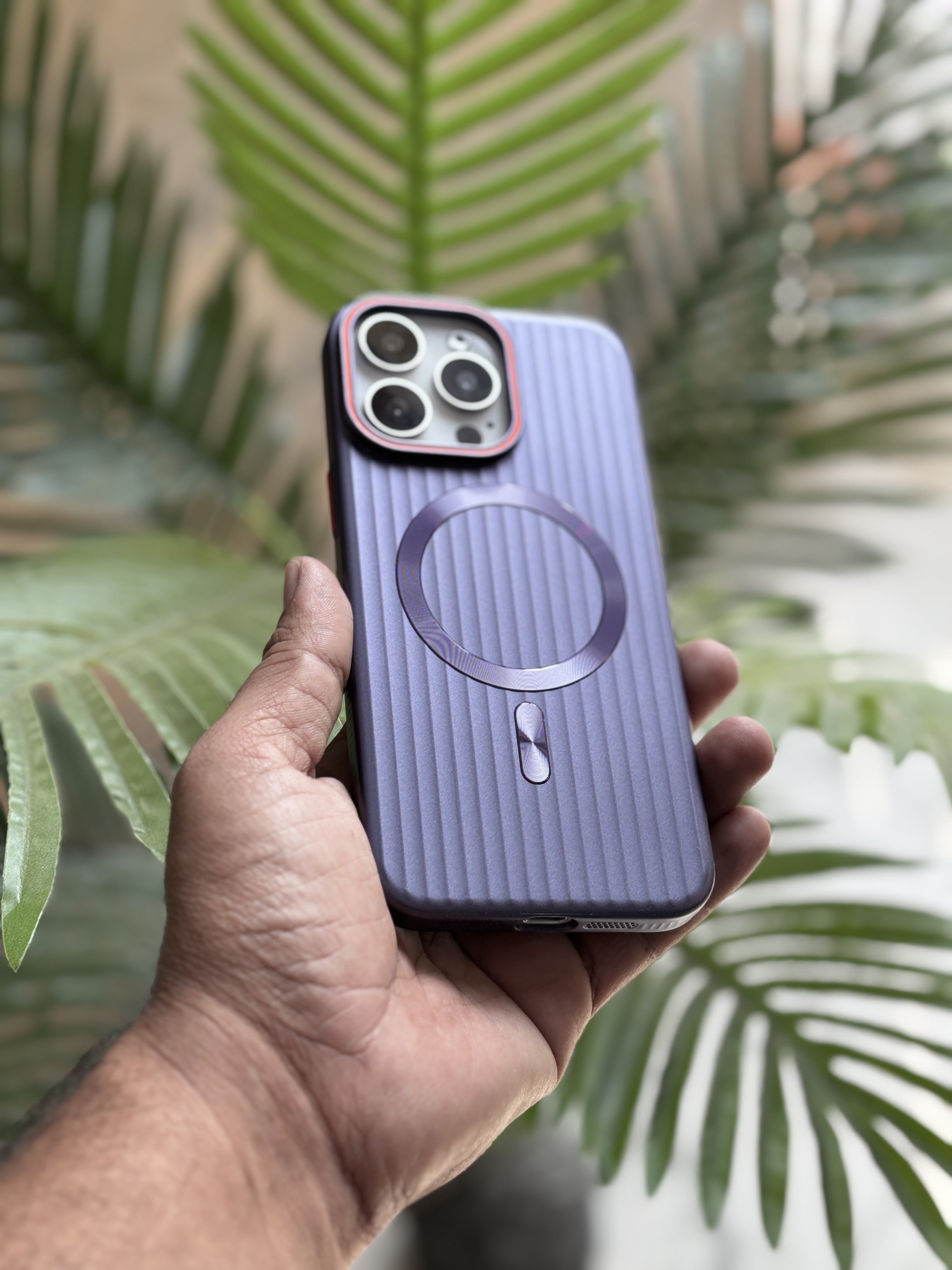 iPhone 15 Pro Cover Case - Corrugated Design-1169
