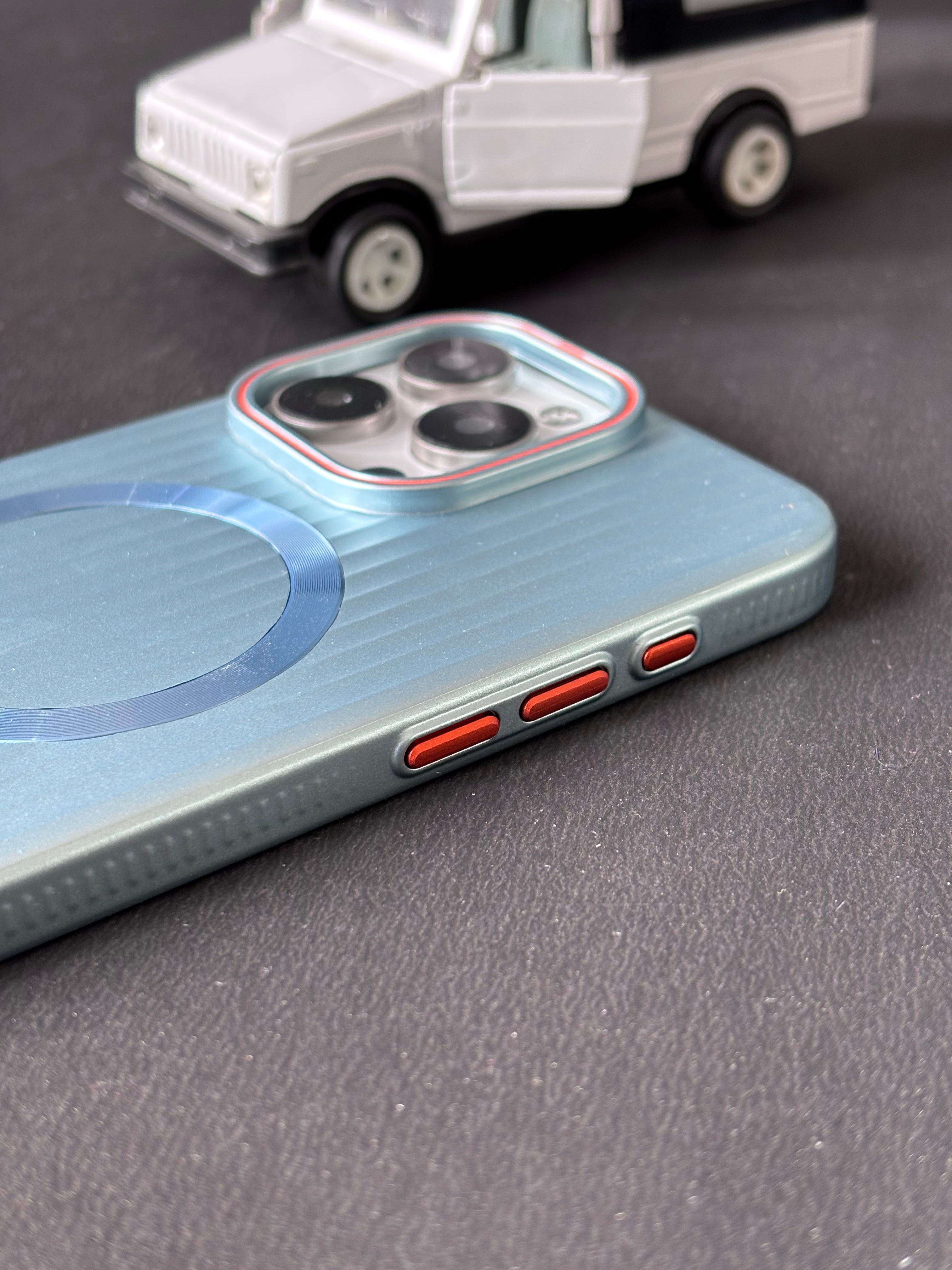iPhone 15 Pro Case - Luxury Hybrid Corrugated Cover-1131