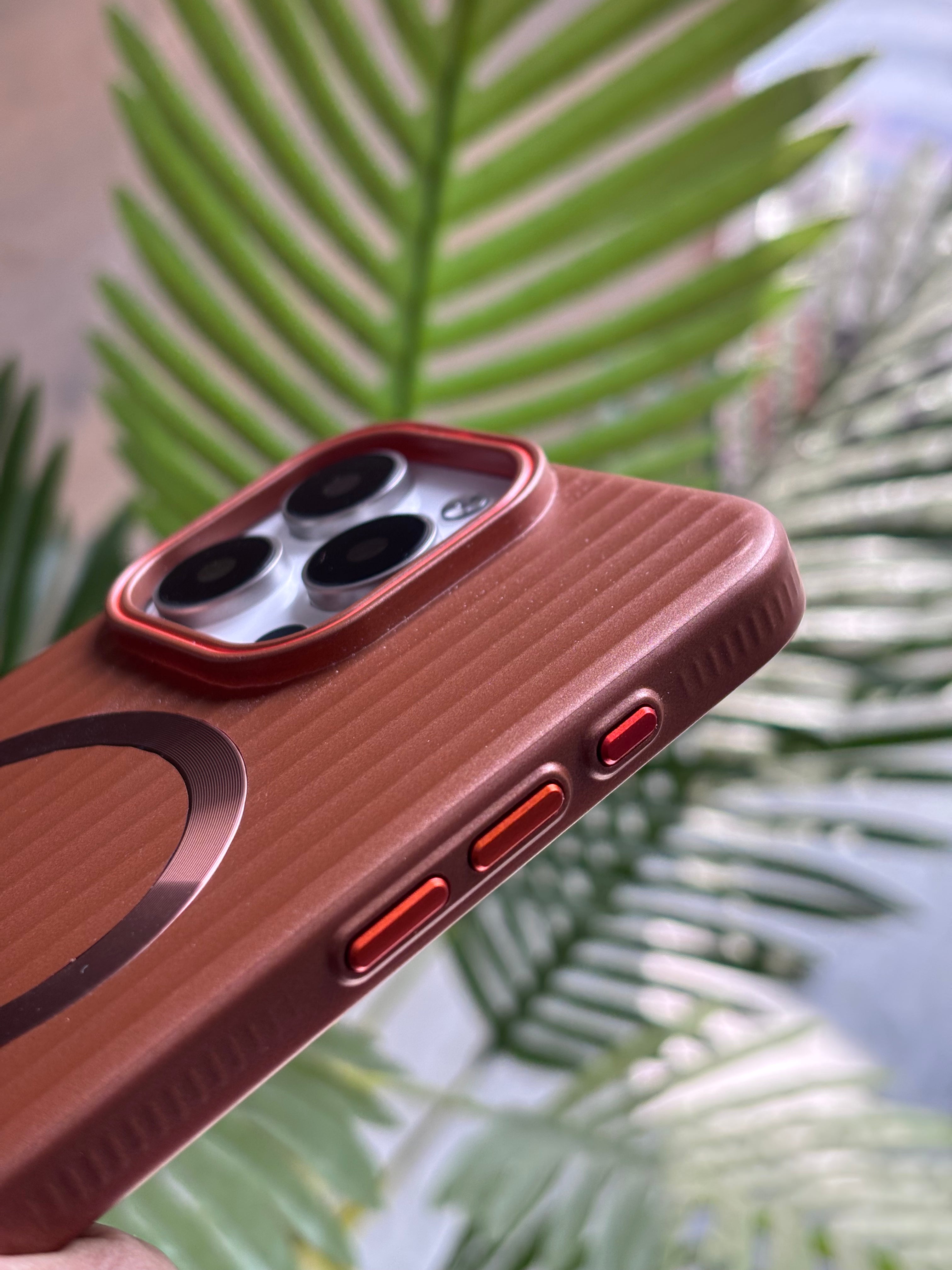 iPhone 15 Pro Cover - Corrugated Case-1138