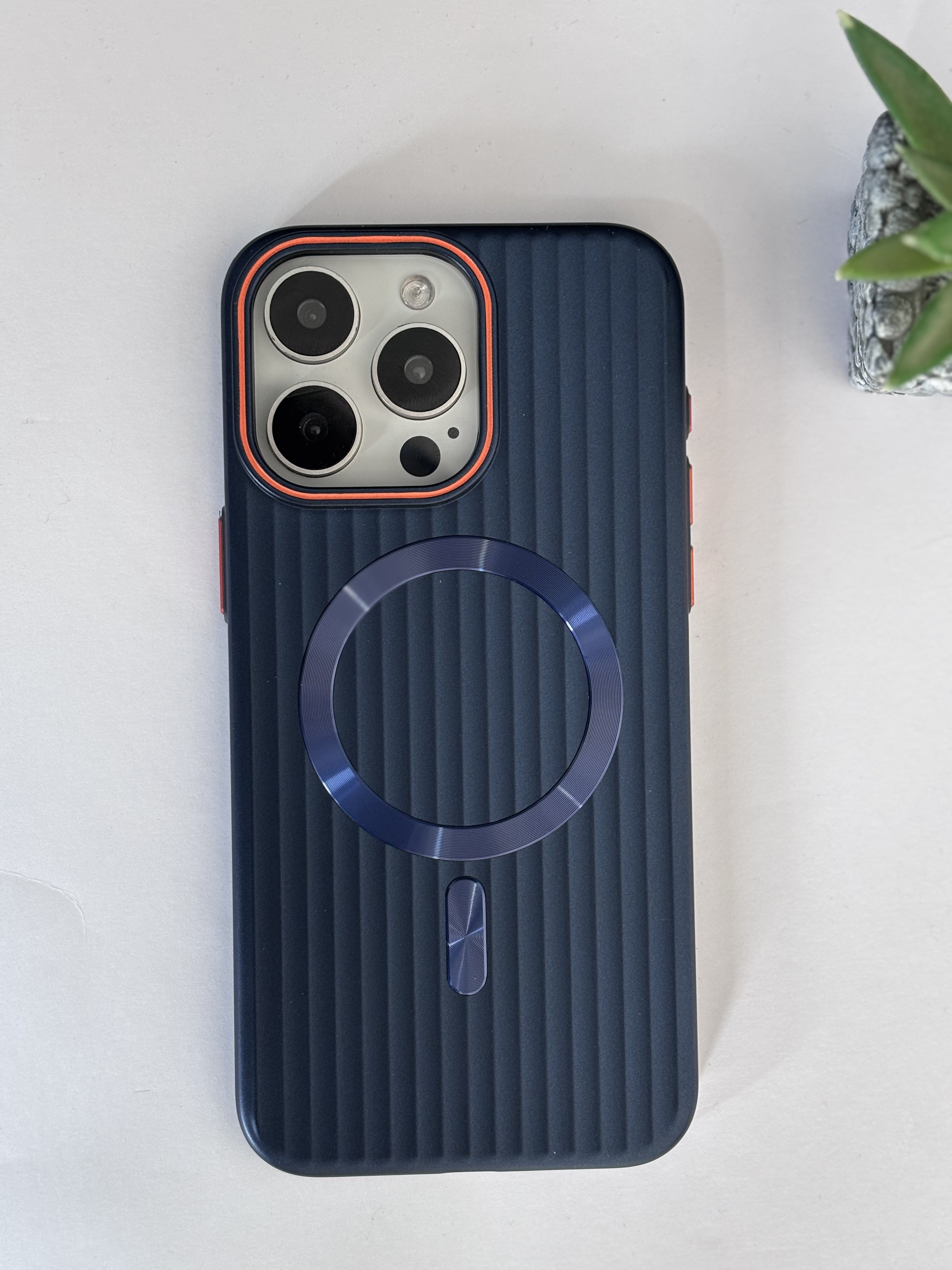 15 Pro Cover - Corrugated iPhone Case-1160