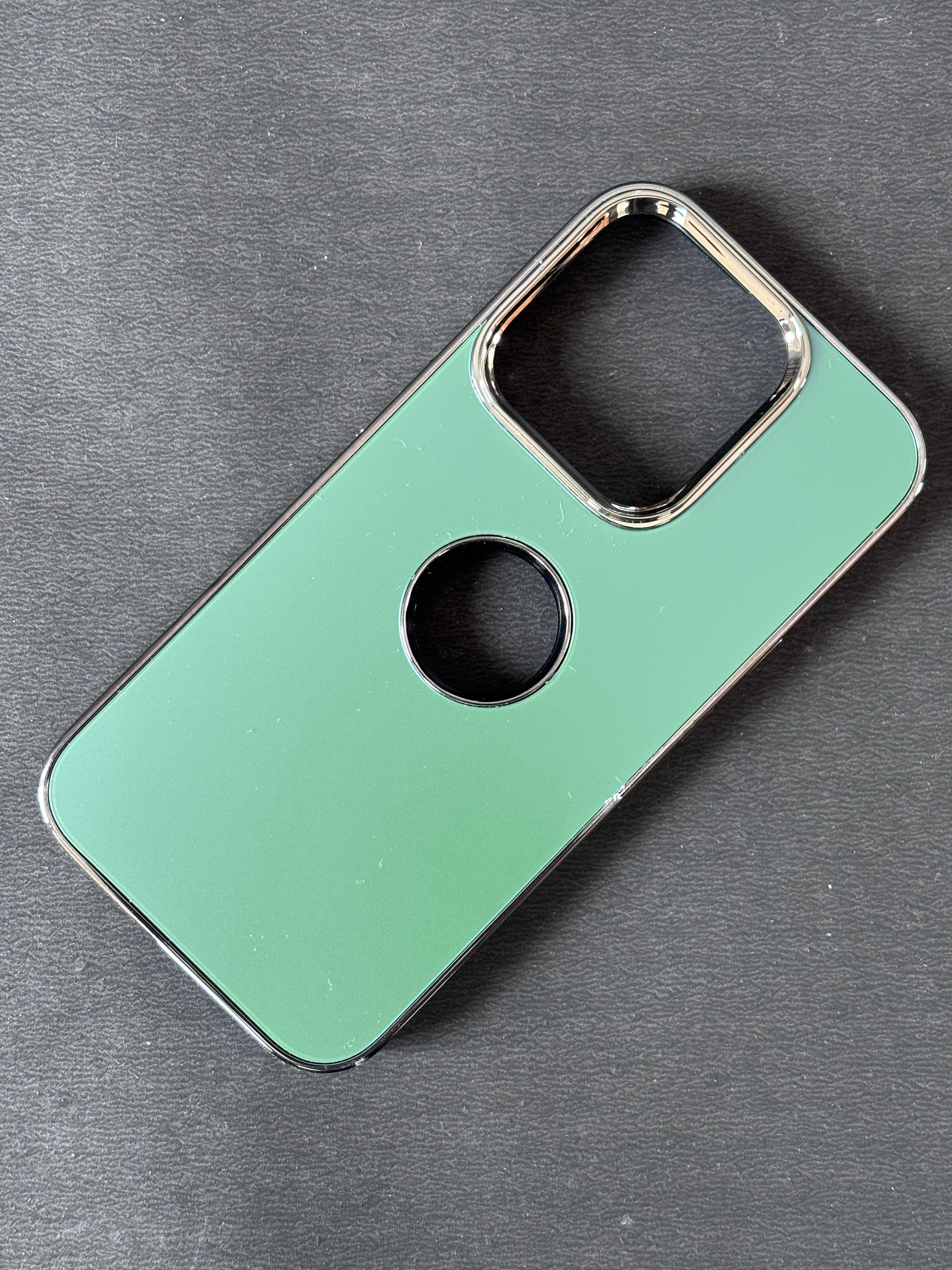 iPhone 15 Pro Cover - Stylish Electroplating Case-549