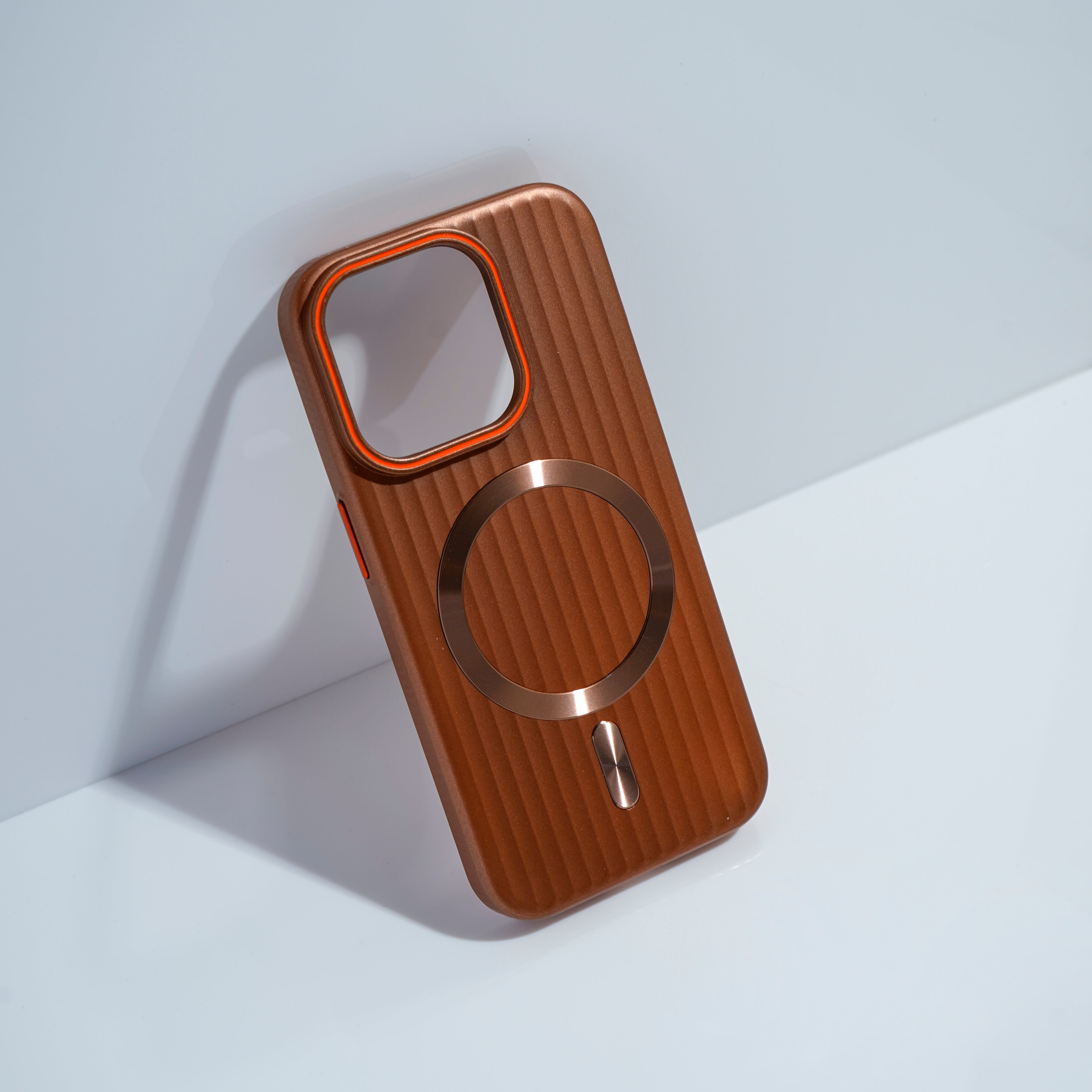 iPhone 13 Pro Max Cover Case Brown Corrugated Hybrid Magsafe