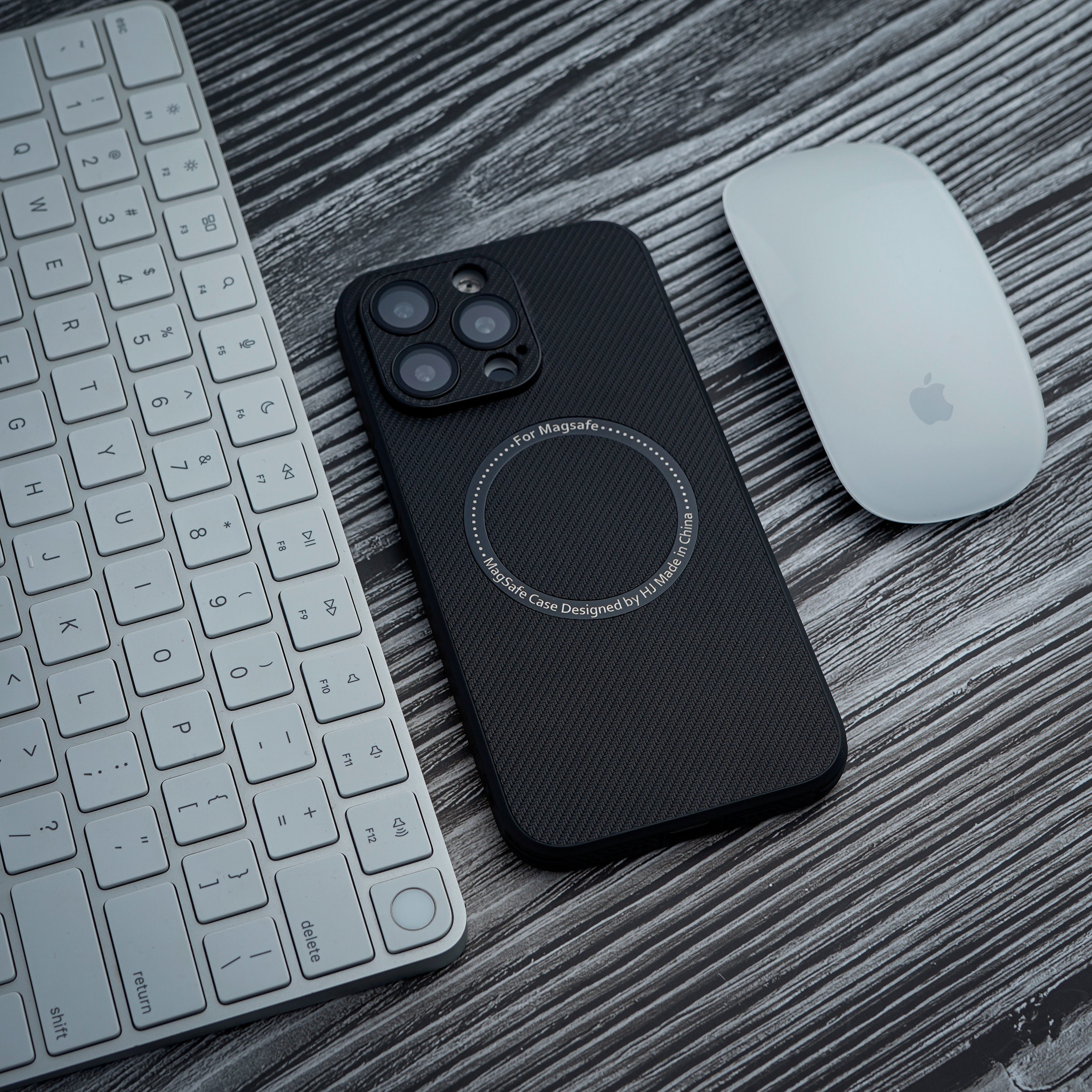 iPhone 13 Pro Cover - Black