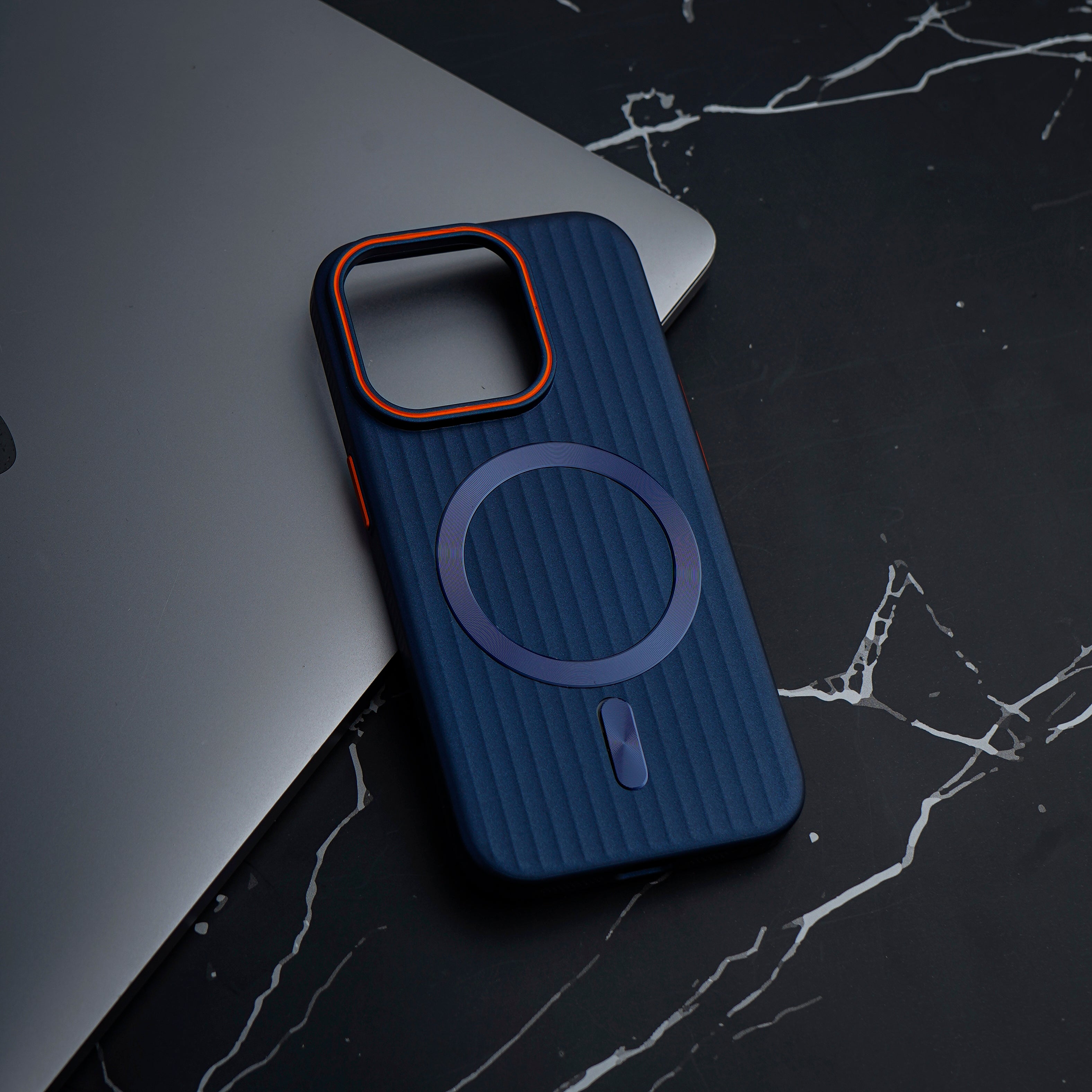 iPhone 14 Pro Back Cover - Corrugated Style Phone Case