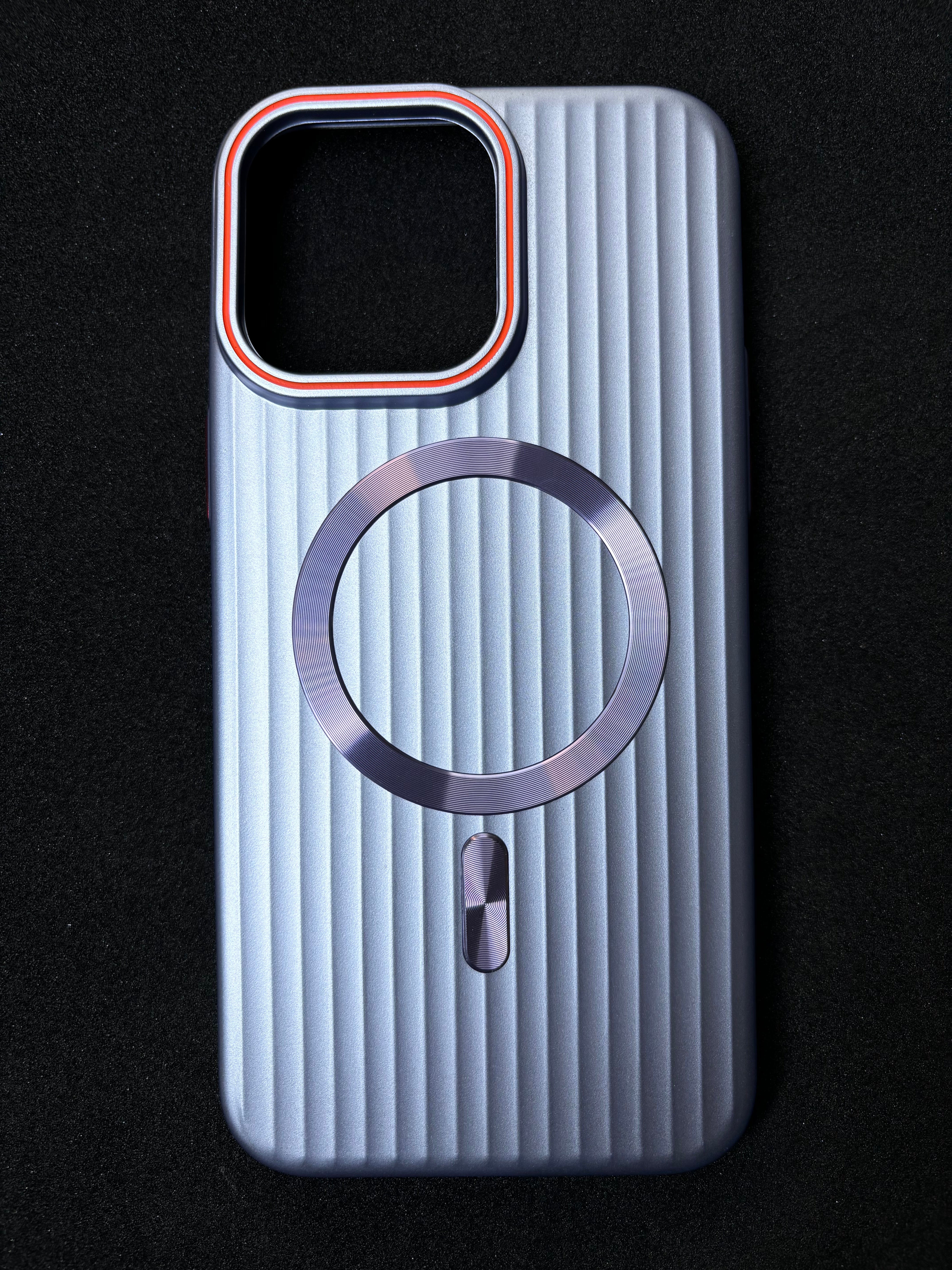 iPhone 13 Cover Corrugated Matte Case with Wireless Charging - Light Blue