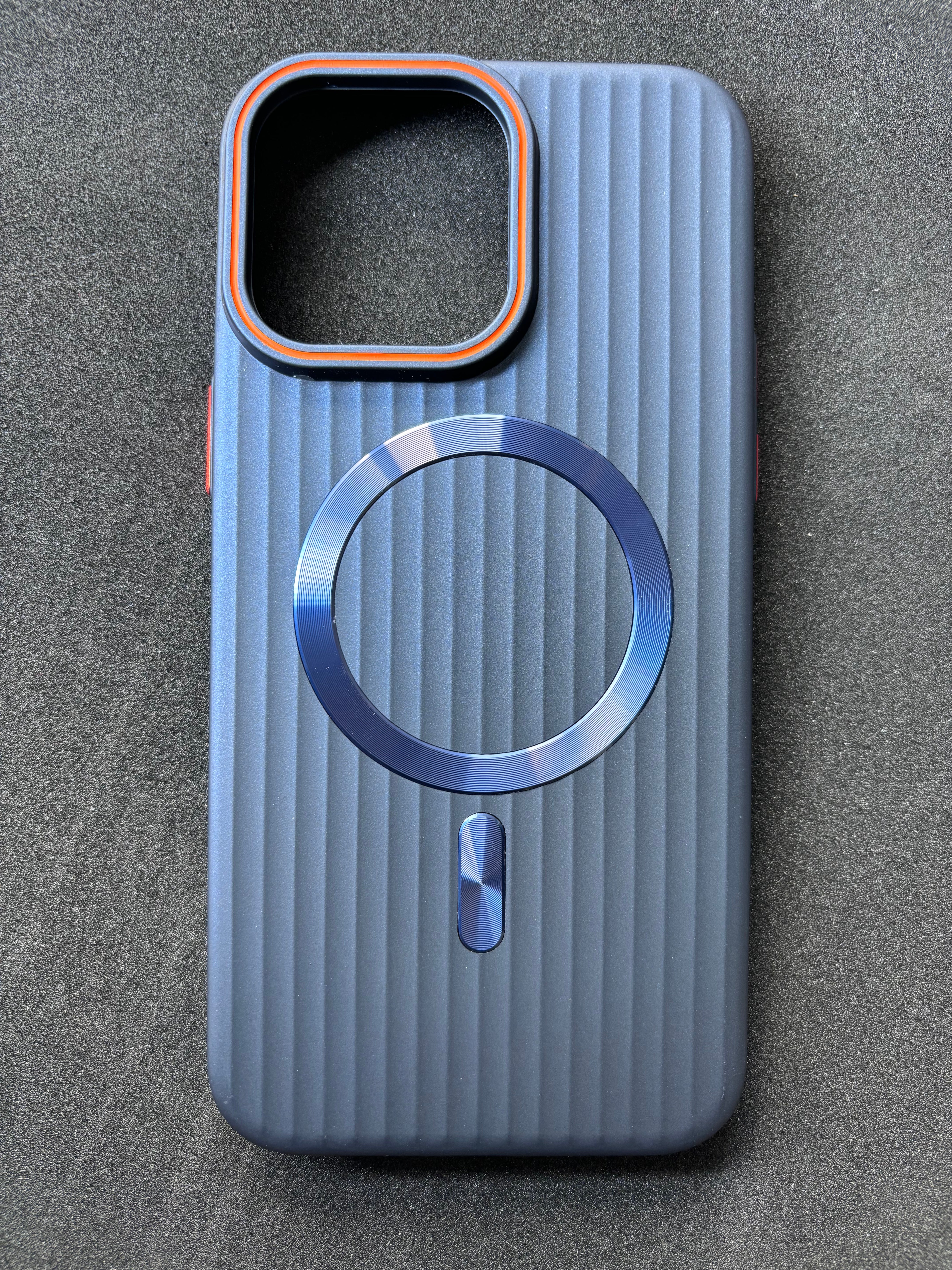 iPhone 14 Fashion Trend Corrugated PC Matte Skin Feel Luxury Wireless Charging Phone Case-Dark Blue