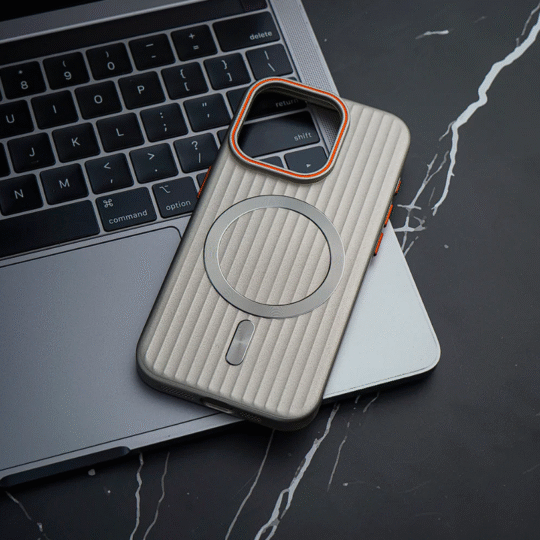 iPhone 13 Back Cover Corrugated Shadow Design With MagSafe Grey Case
