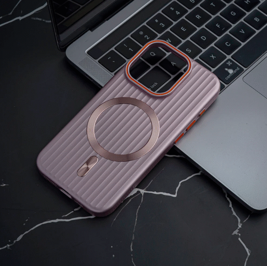 iPhone 13 Back Cover Corrugated Shadow Design With MagSafe Pink Case