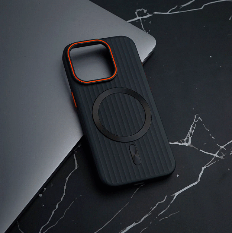 iPhone 15 Pro Case - Corrugated Cover
