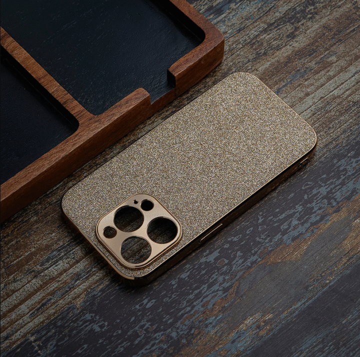 iPhone 15 Cover With Camera Protection Gold Glitter Case