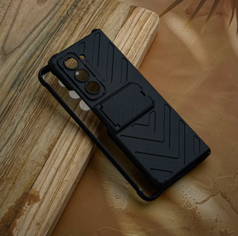 Z fold 5 case 01