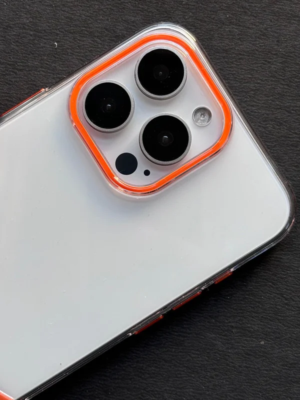 Iphone 15 splicing orange phone case 02
